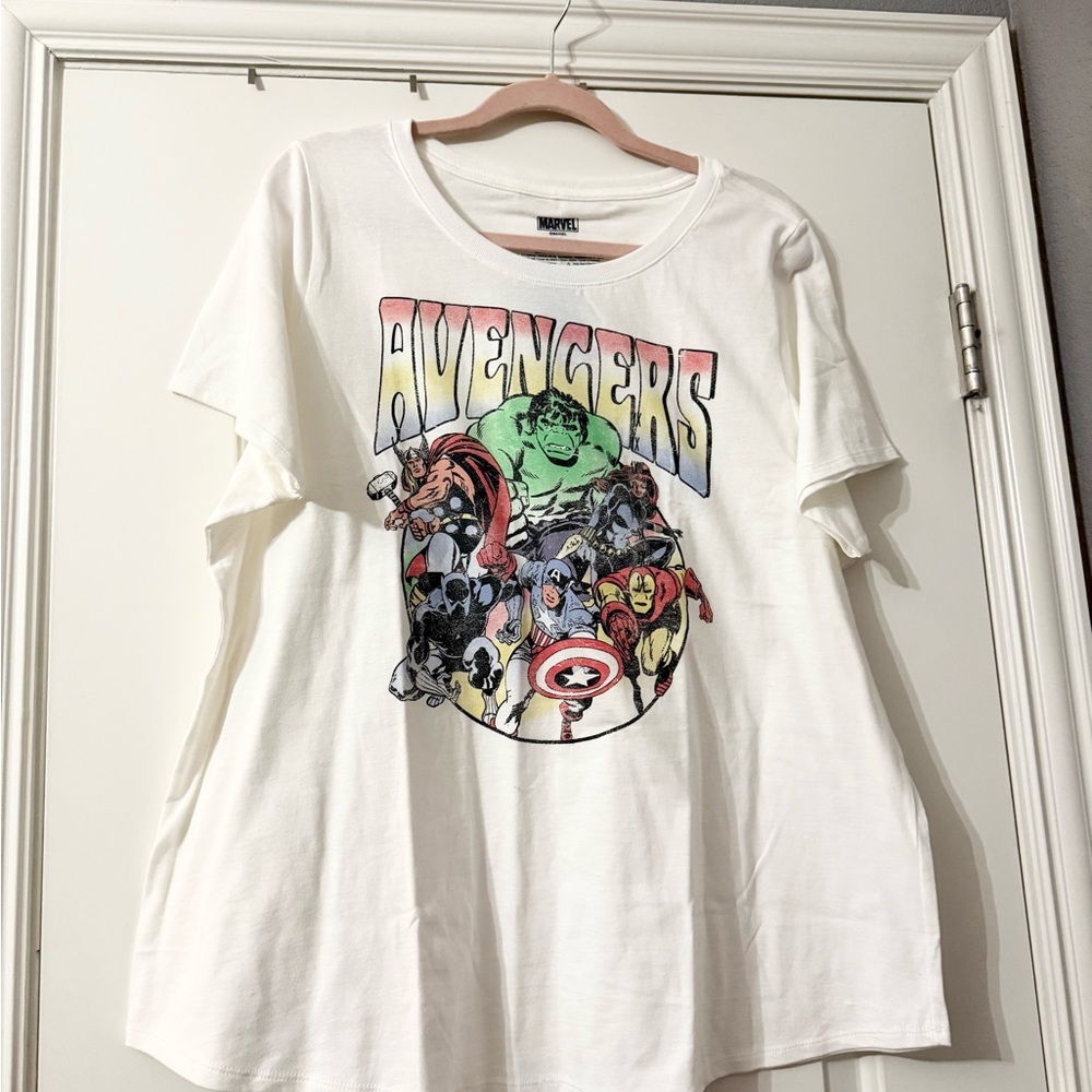 Marvel White Avengers Graphic Tee with Multicolor Print